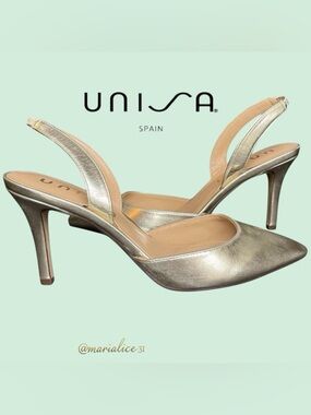 UNISA Spain Elegant Gold/ Champagne Slingback Heels. 8.5